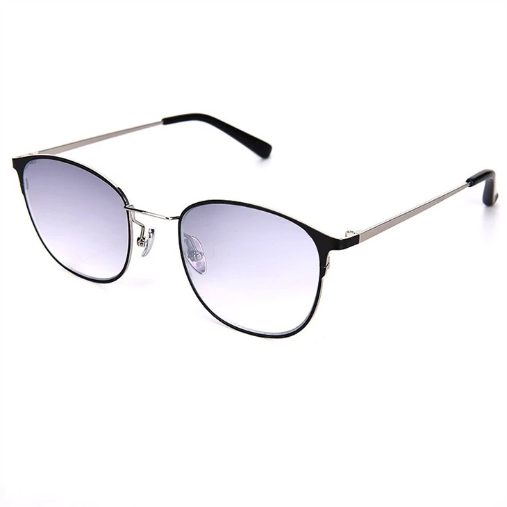 Black polarized gradient sunglasses for men (3) Black polarized gradient sunglasses for men (3)